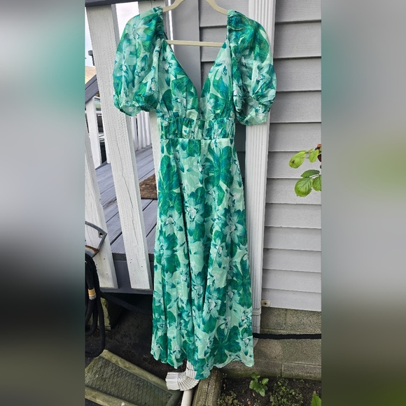 Adeliza Maci Dress - Green Floral - Picture 7 of 10